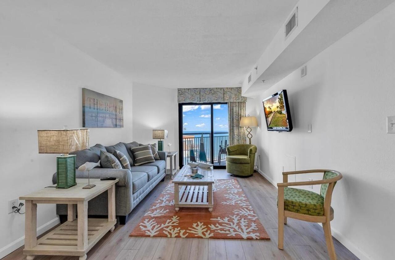 Beachfront, Spacious King Suite With Resort Access, Free Parking! Myrtle Beach Exterior photo